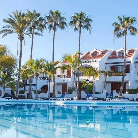 Great Beachside Duplex In Playa De Americas *