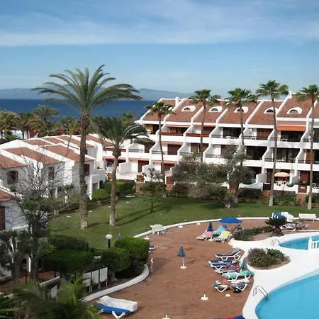 Great Beachside Duplex In Playa De Americas