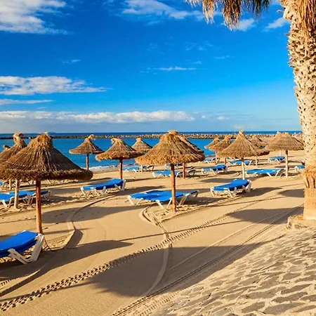 Great Beachside Duplex In Playa De Americas
